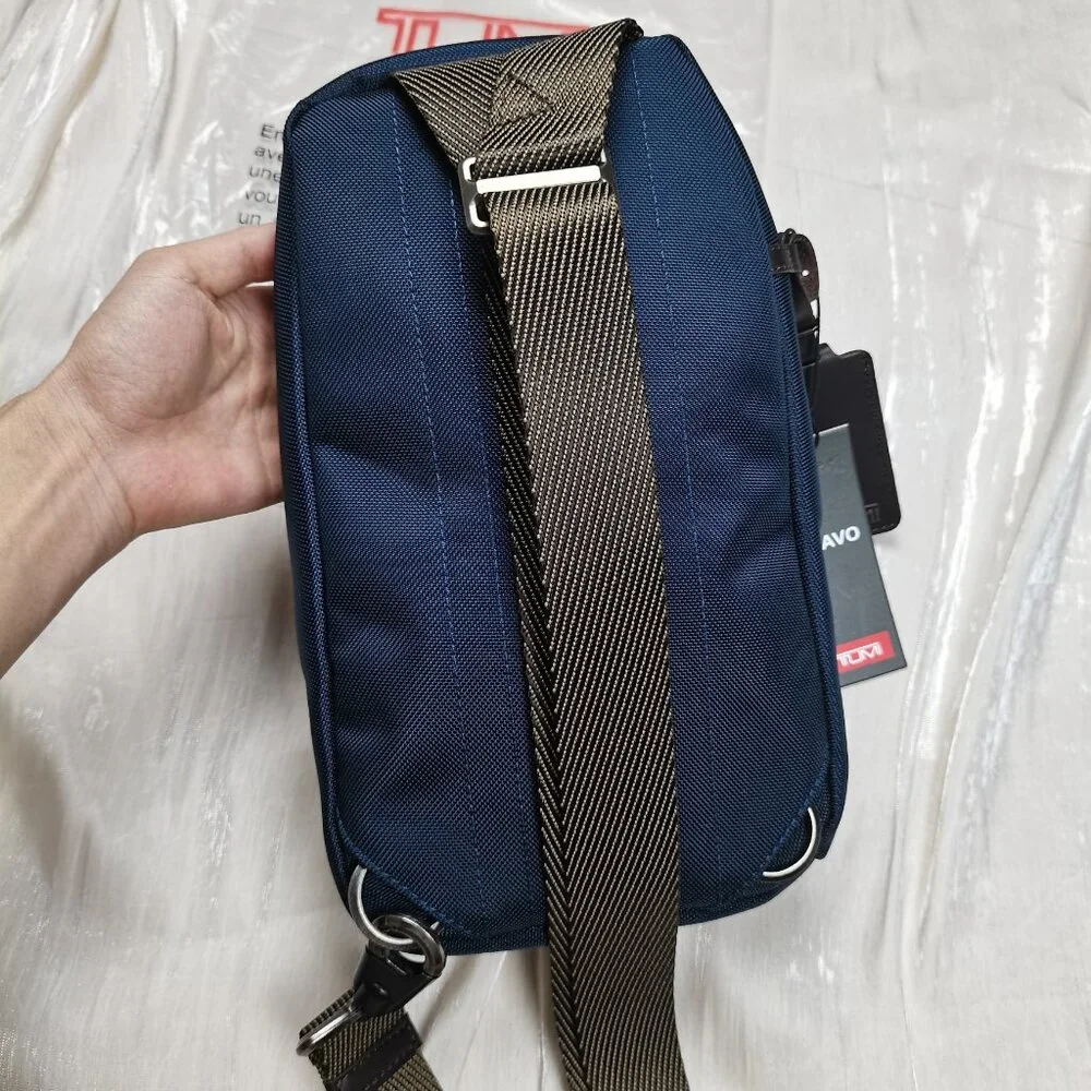 Tumi sling bag